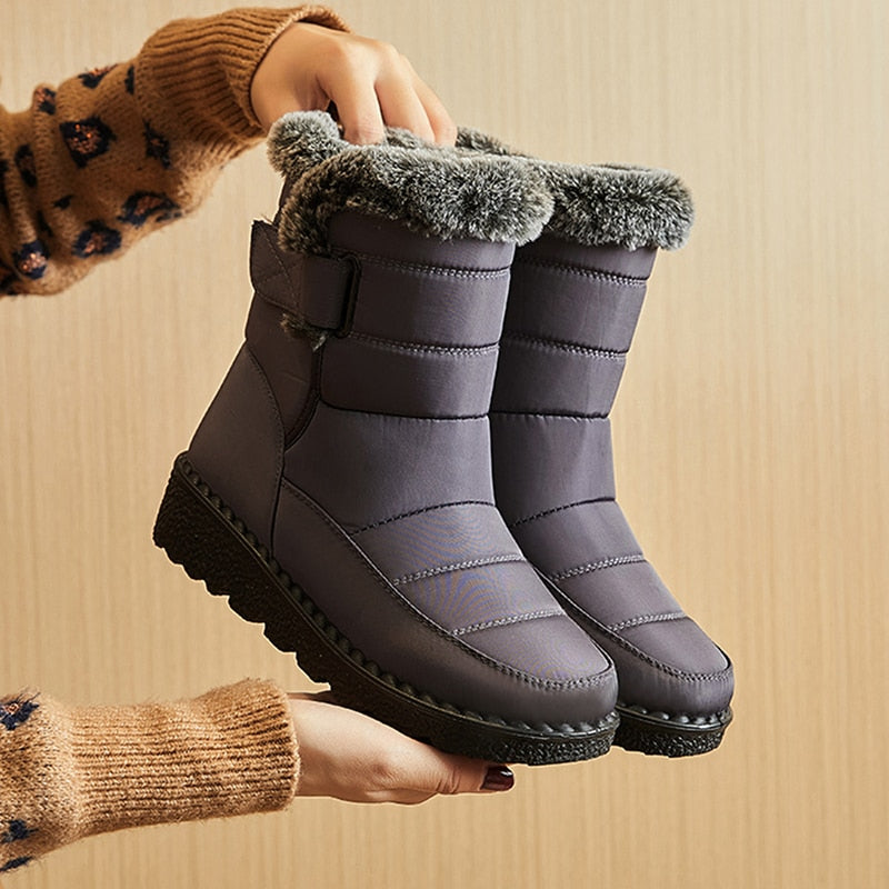 Angenehme und warme Damen-Winterstiefel