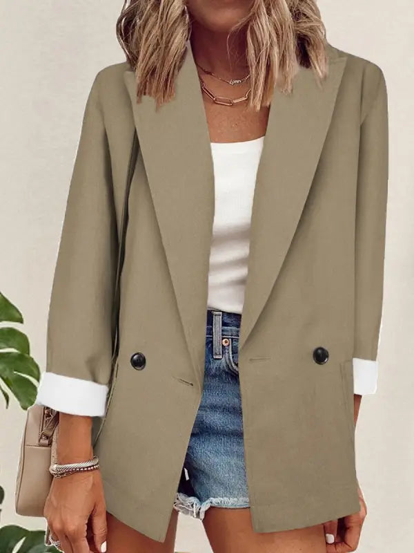 Einteiliger Blazer in einer Farbe