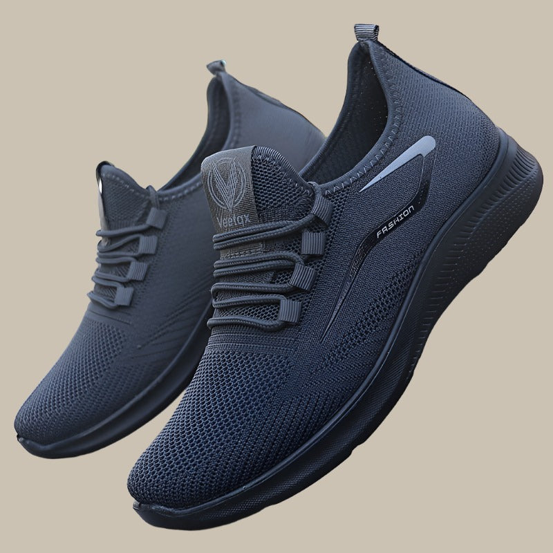 Bequeme schwarze Herren Slipper mit ergonomischer Sohle