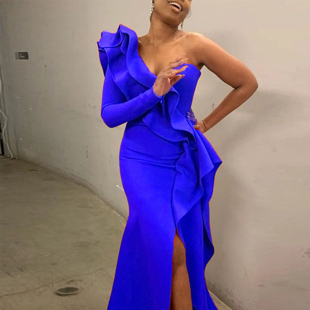 Elegantes, asymmetrisches Abendkleid von Krohn-e