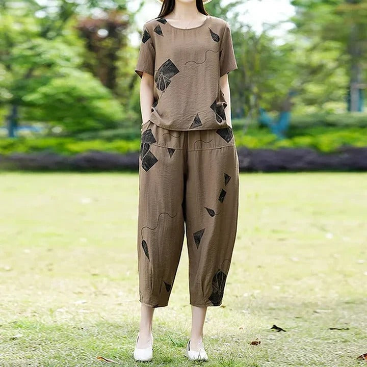 Elegantes und komfortables Set mit Muster