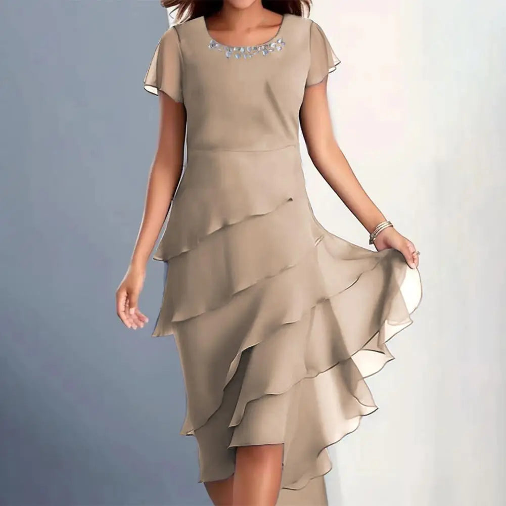 Elegantes Kleid von Paula ® für die moderne elegante Frau
