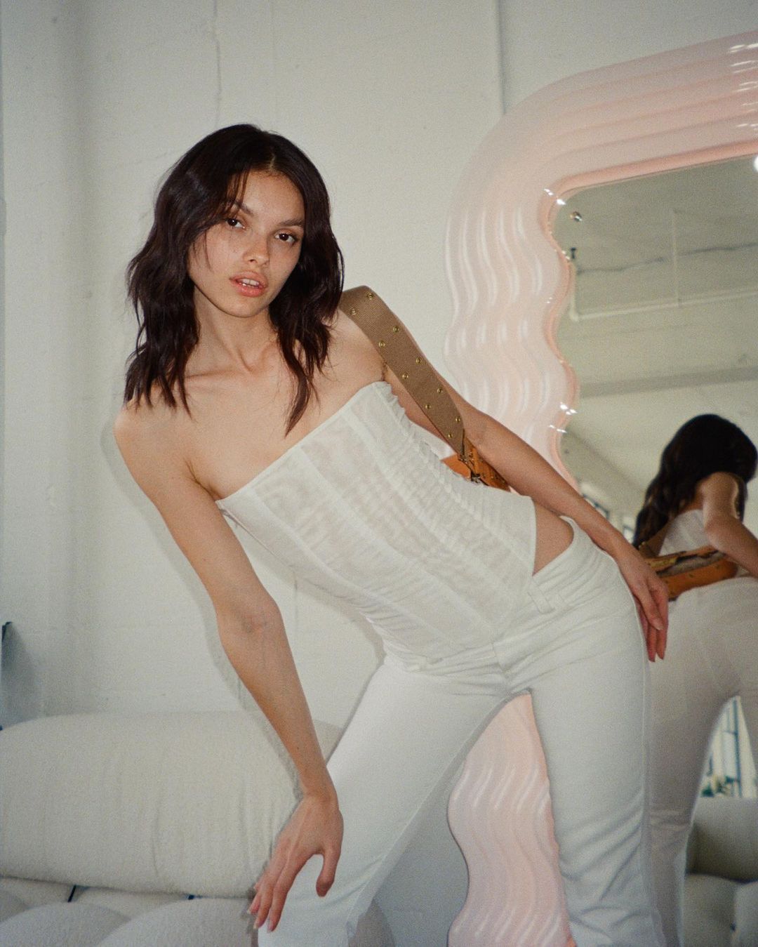 Hochwertiges veganes Leder Damen-Tube-Top im Skinny-Style von Fudus