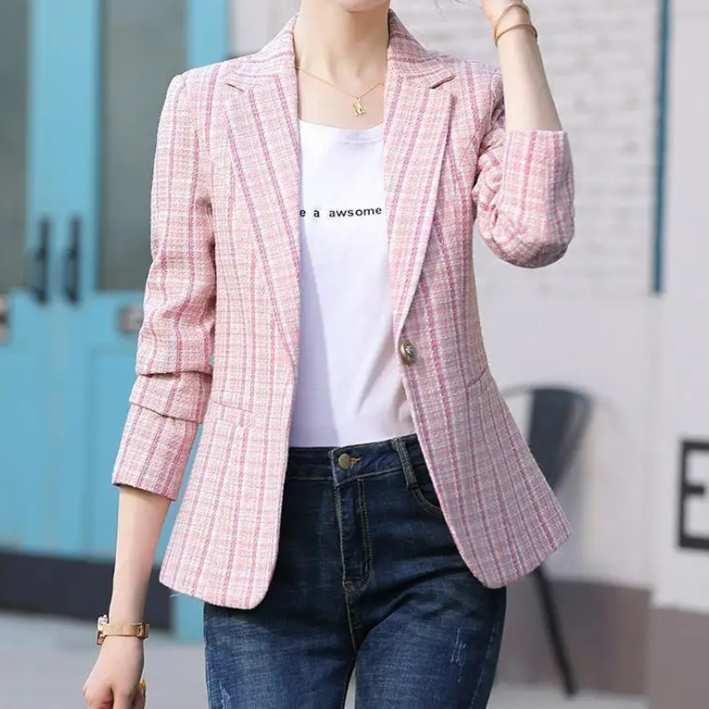 Avelena Knöchel-Knopf Blazer – Klassischer Stil