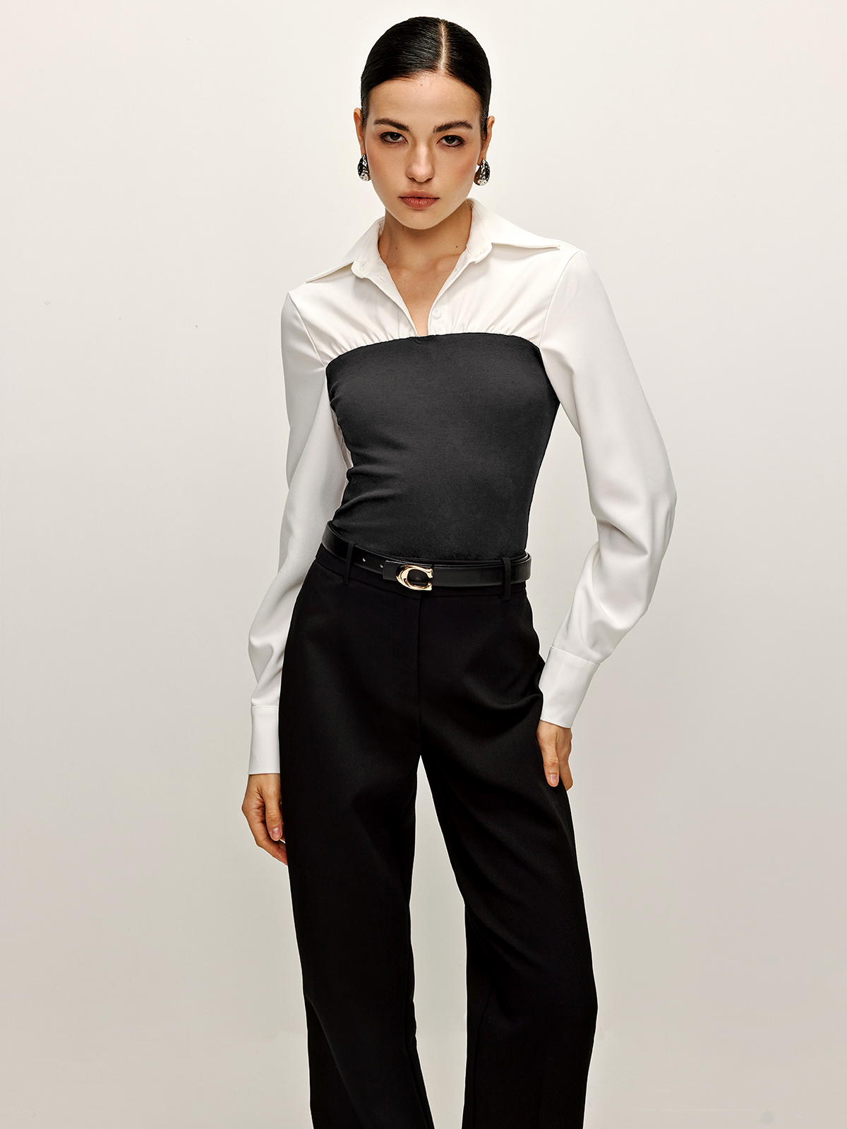 Fudus Poloshirt mit zweifarbigem Panel