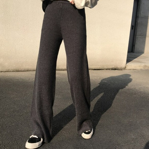 AURELIA Winter Knit Pants