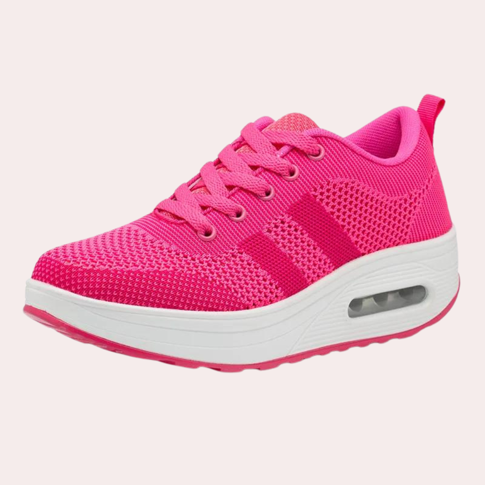 Raffinierte, atmungsaktive Damenschuhe von Sabra für einen eleganten Look