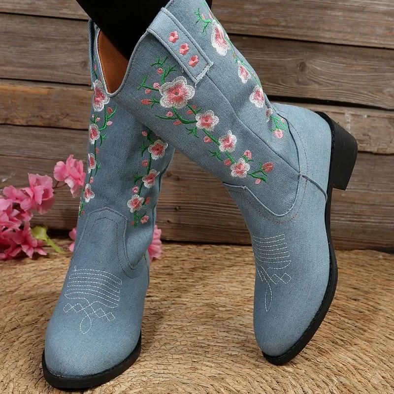 Modische Jeans-Westernboots mit Blumenmuster - Felda