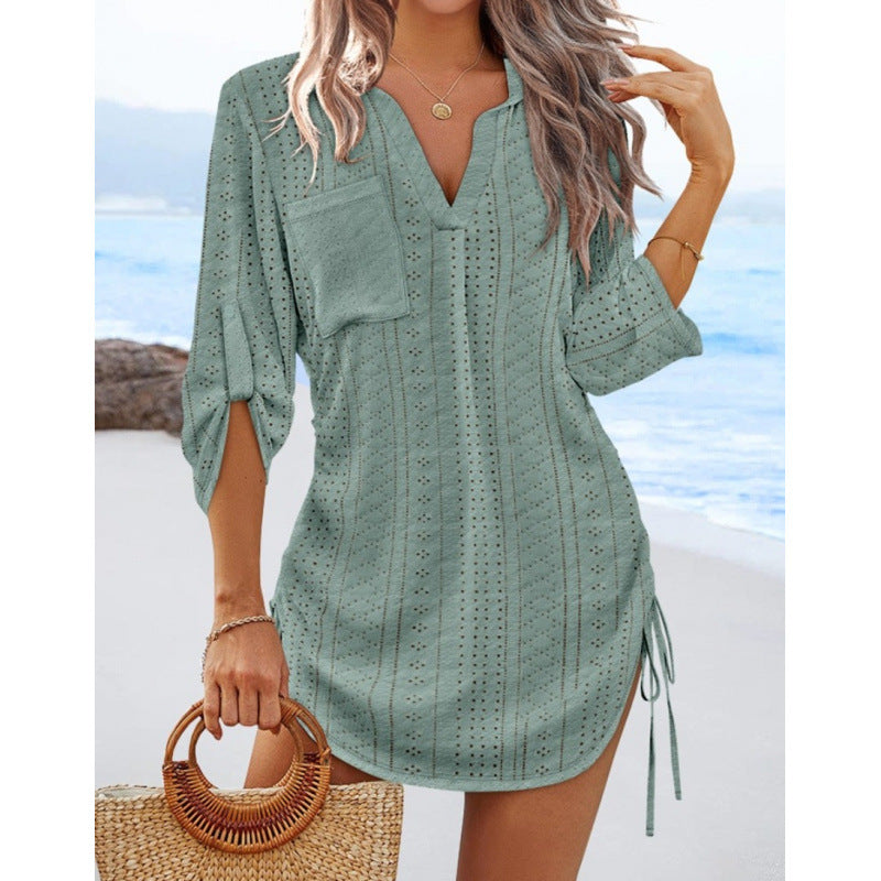 Fudus Wickelkleid mit seitlichem Hohlraum und Plisseefalten