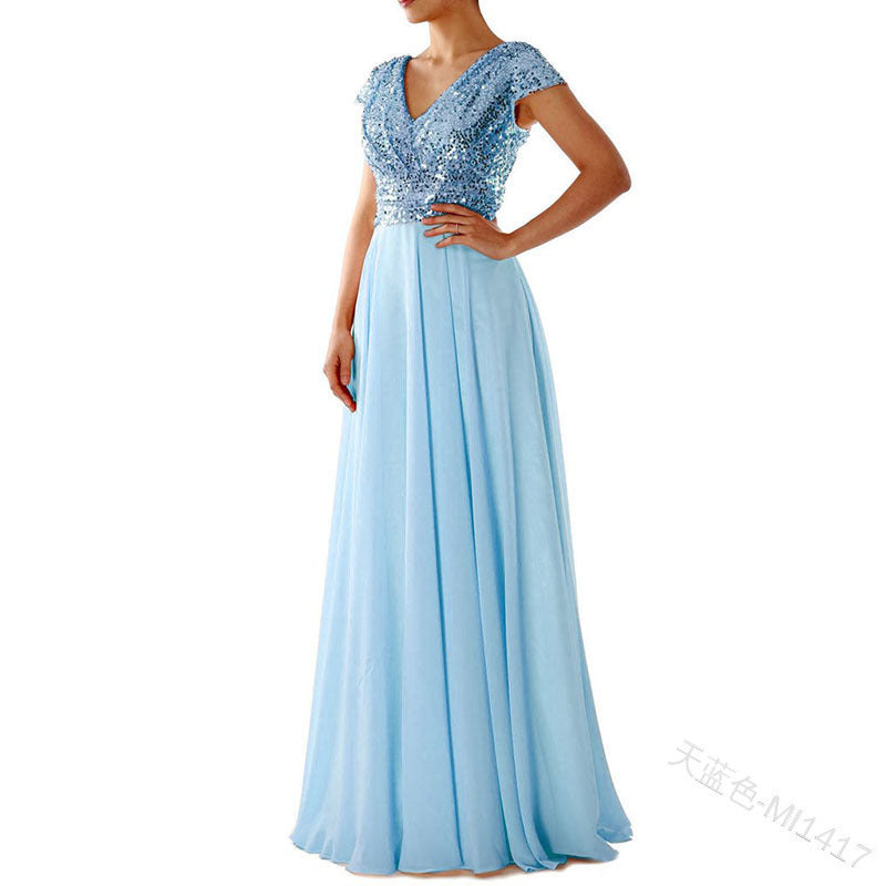 Elegantes Chiffon-Abendkleid mit glamourösen Pailletten von Krohn-e
