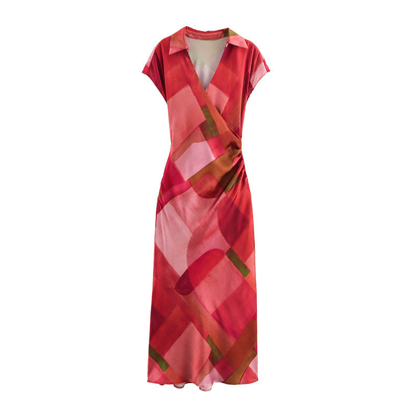 Lebhaft bedrucktes Satin-Midikleid von Fudus