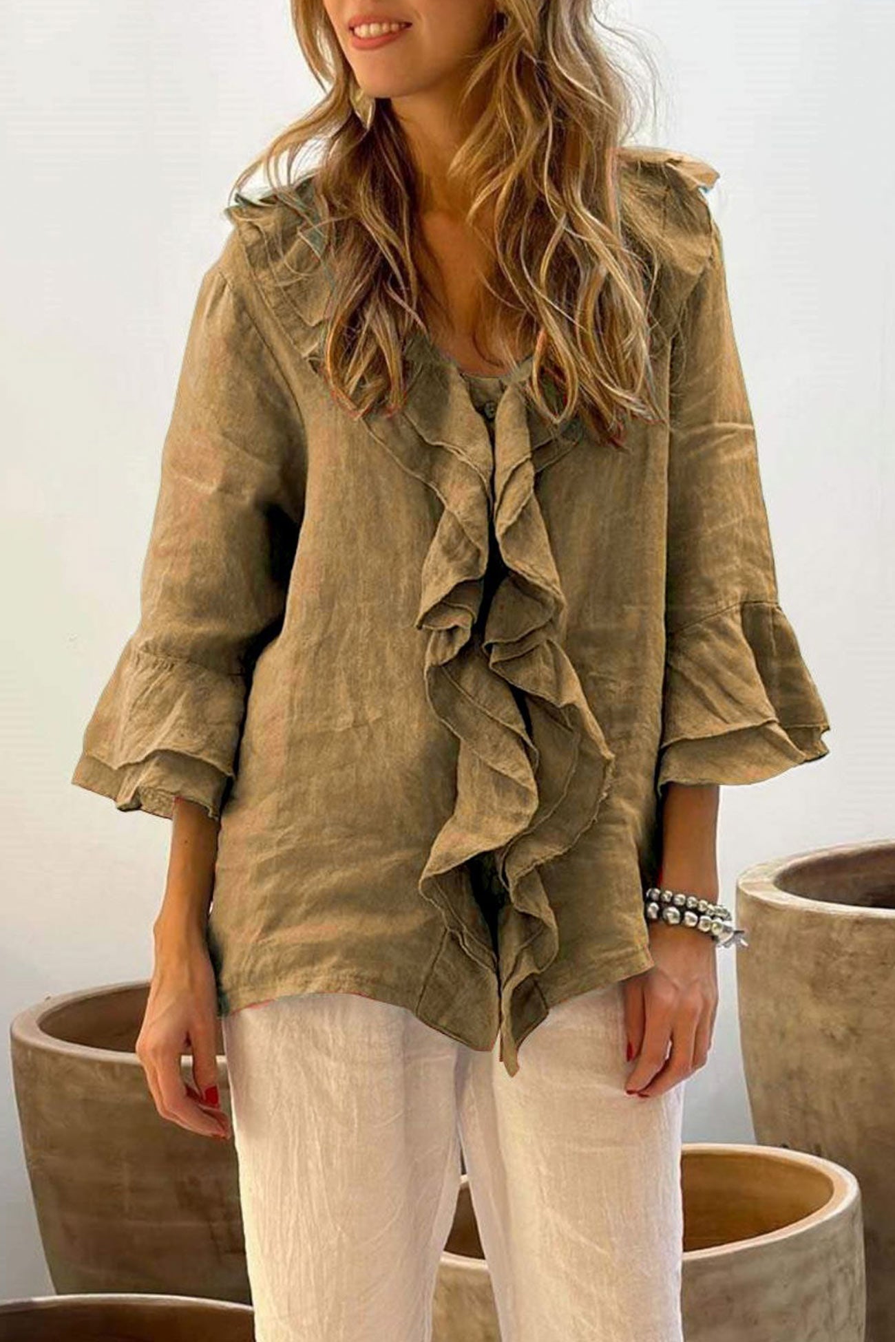 Fudus Blusen mit Schlagärmeln und einem Knopf