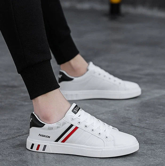 Komfortable Herrenschuhe mit orthopädischen Eigenschaften