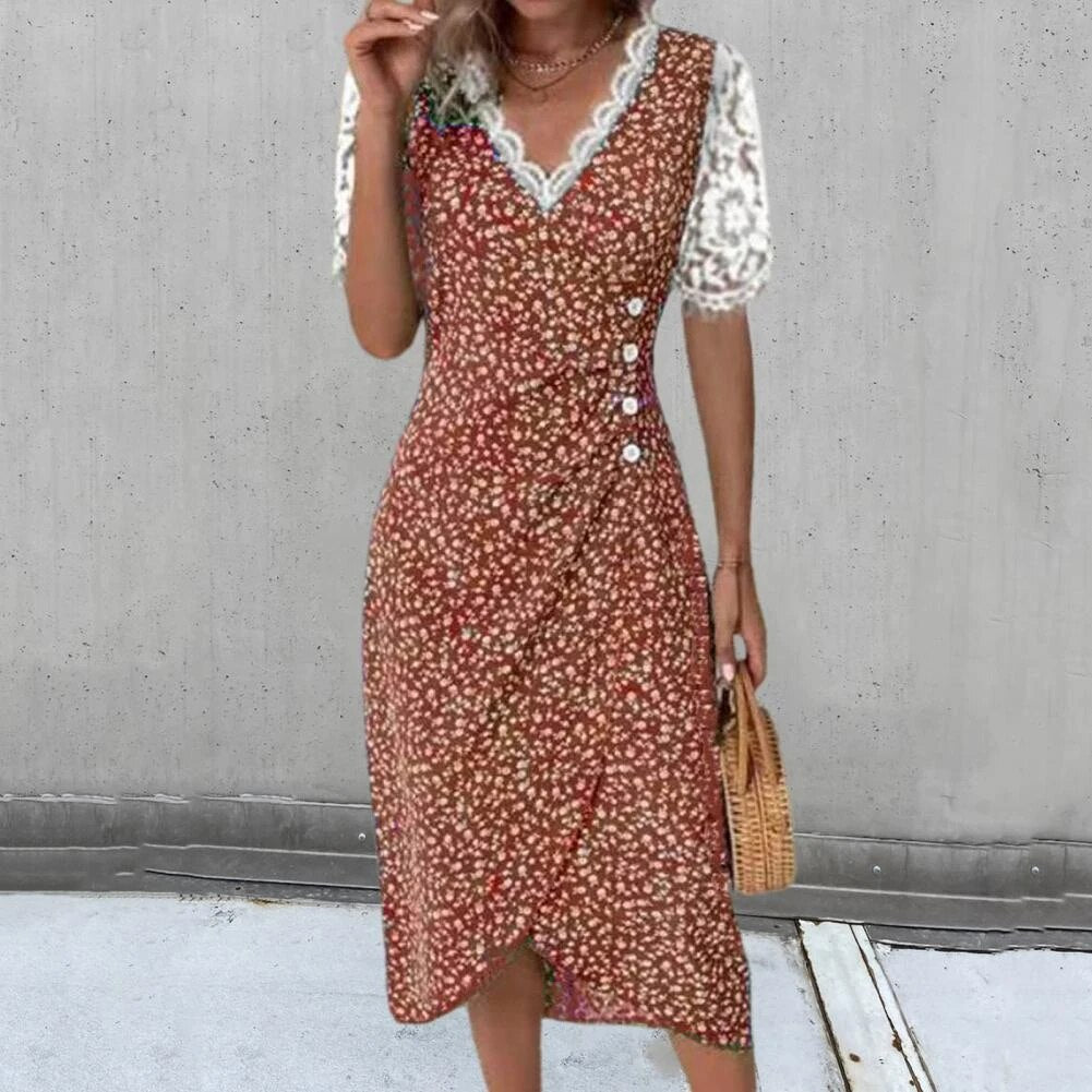 Mia: Elegantes Spitzenkleid