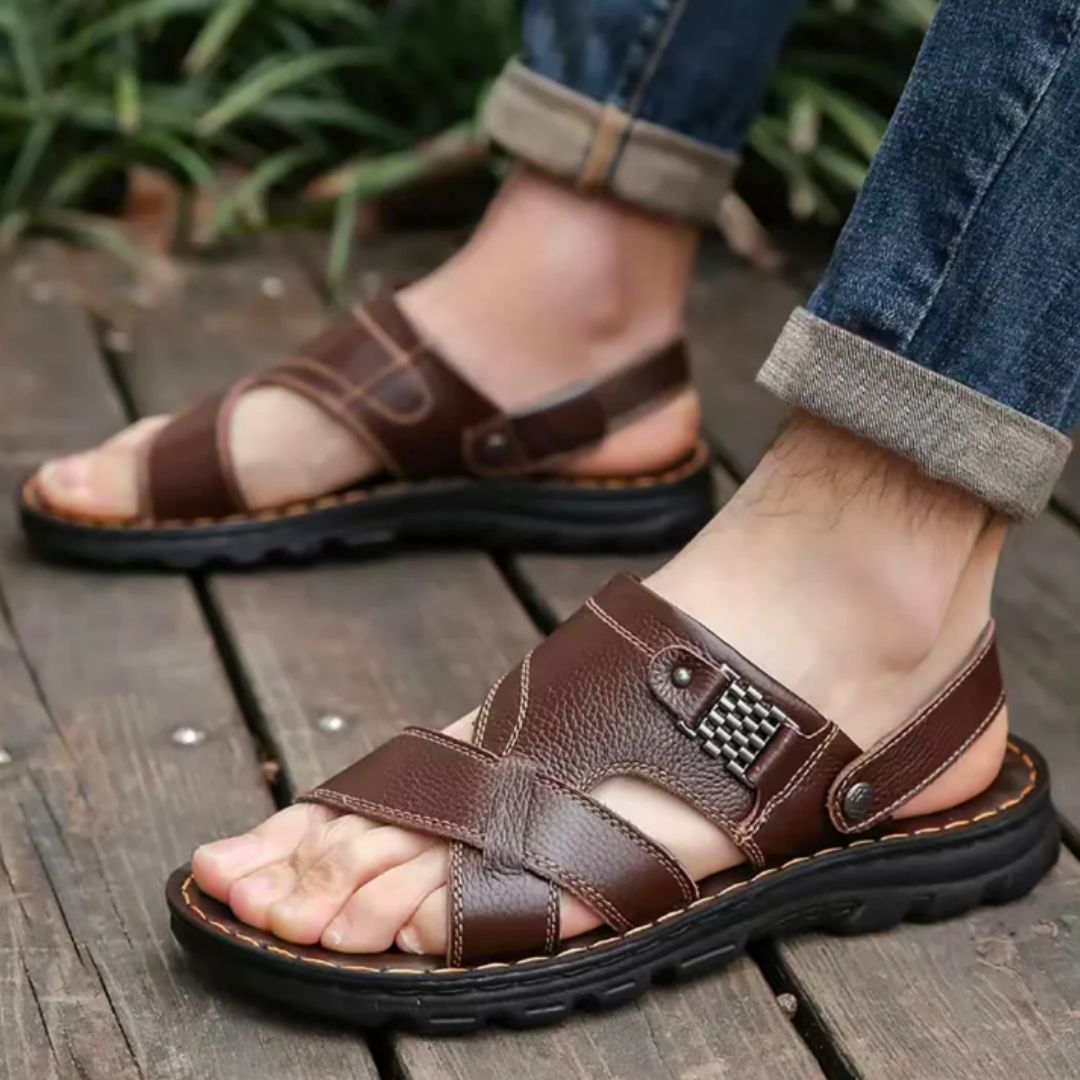 Herren-Ledersandalen mit Fußbettstütze für den Sommer