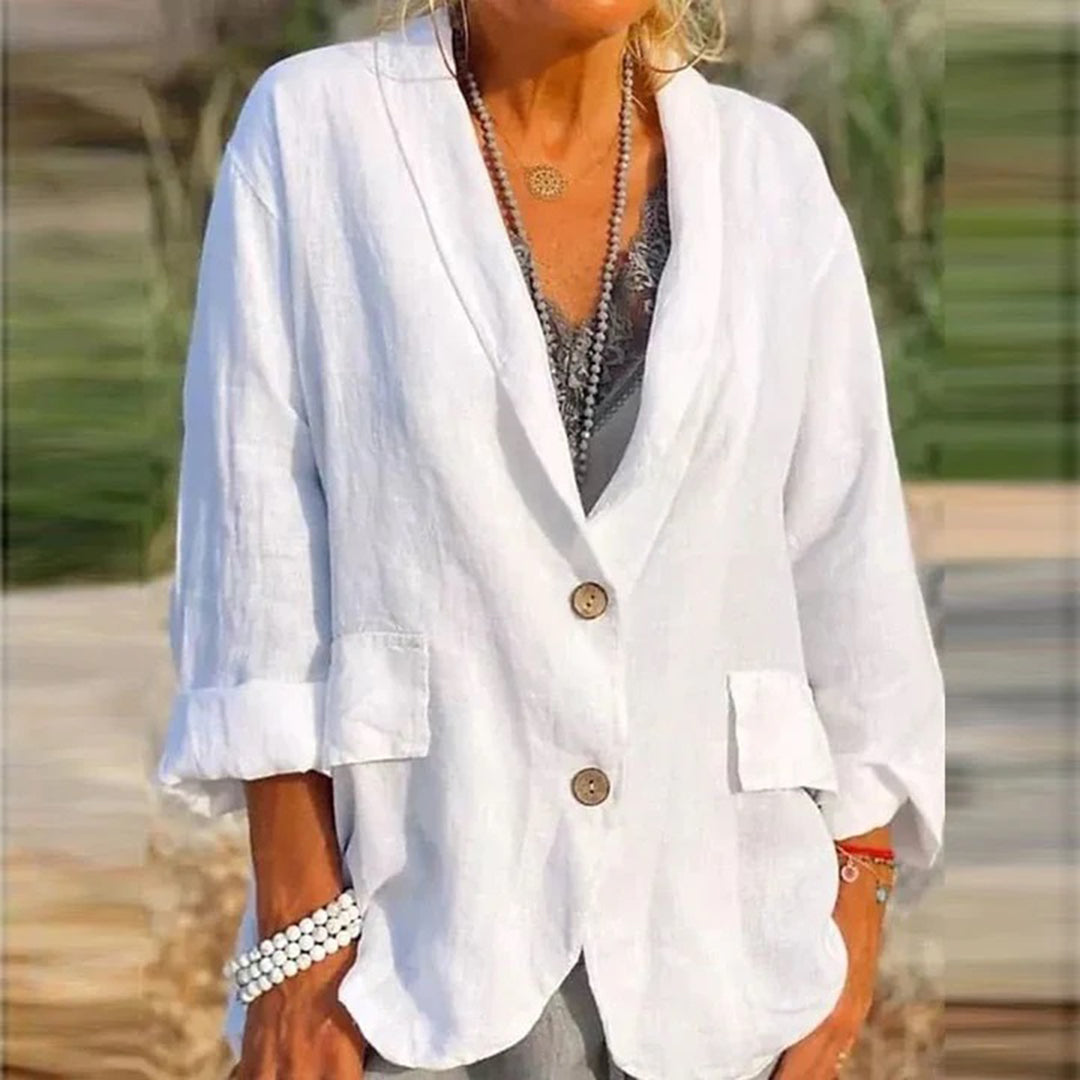 Edler Damenmantel der RAGNHILD Kollektion