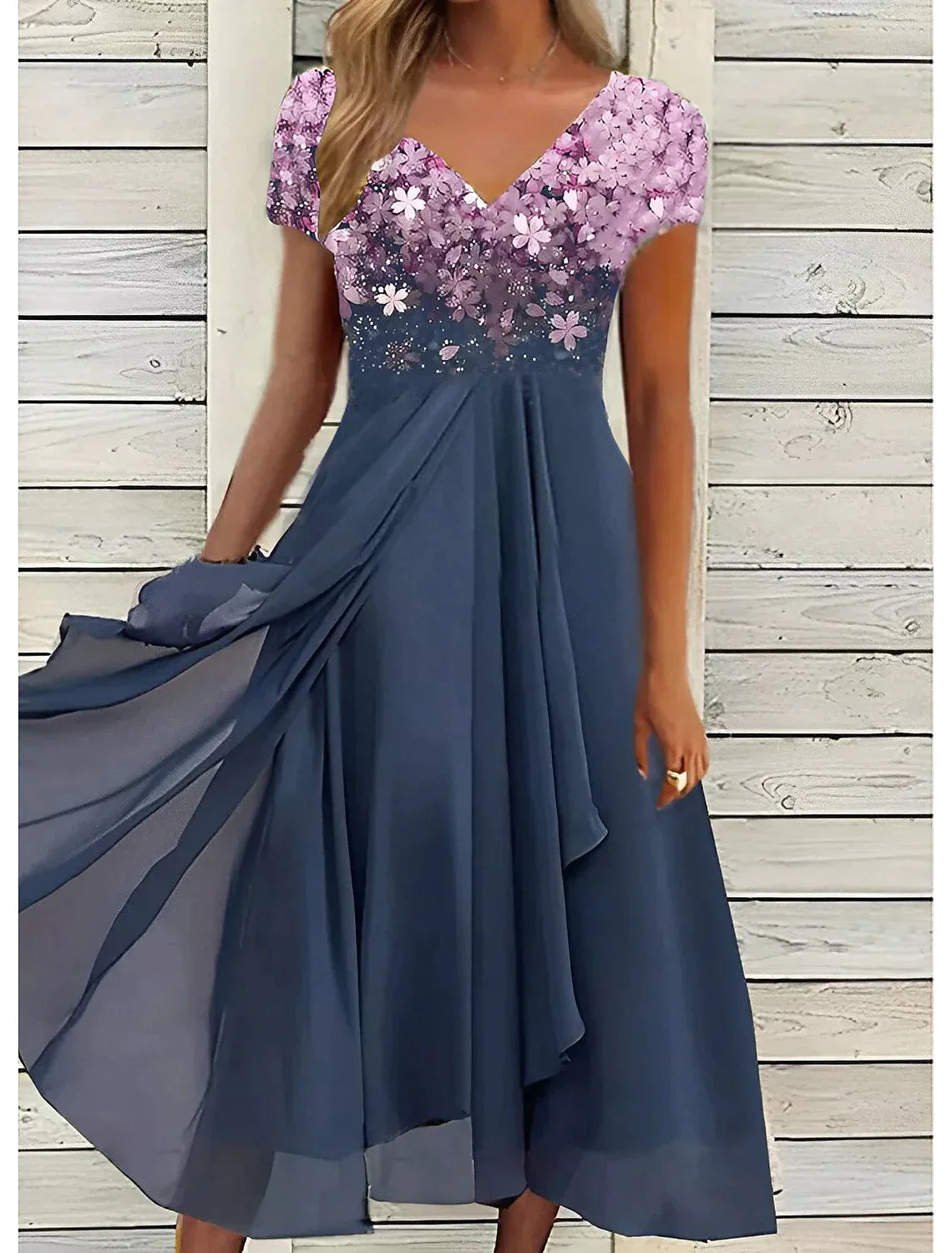 Sommerkleid Liselotte: bequem und blumig