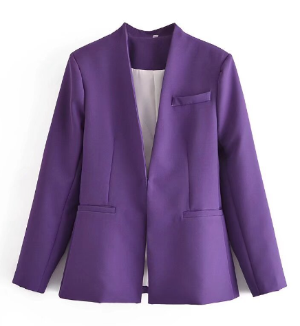 Elegantes Business-Outfit für Damen: Blazer und Hose