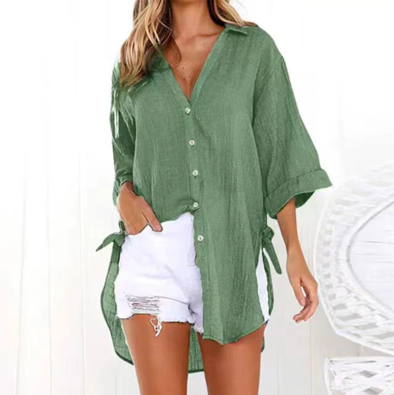 Hemd mit seitlichen Bindebändern