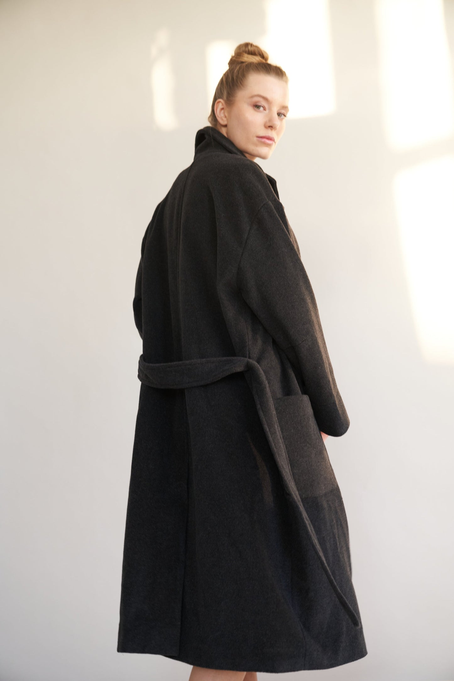 Babs Coat Stand
 - Krohn-e