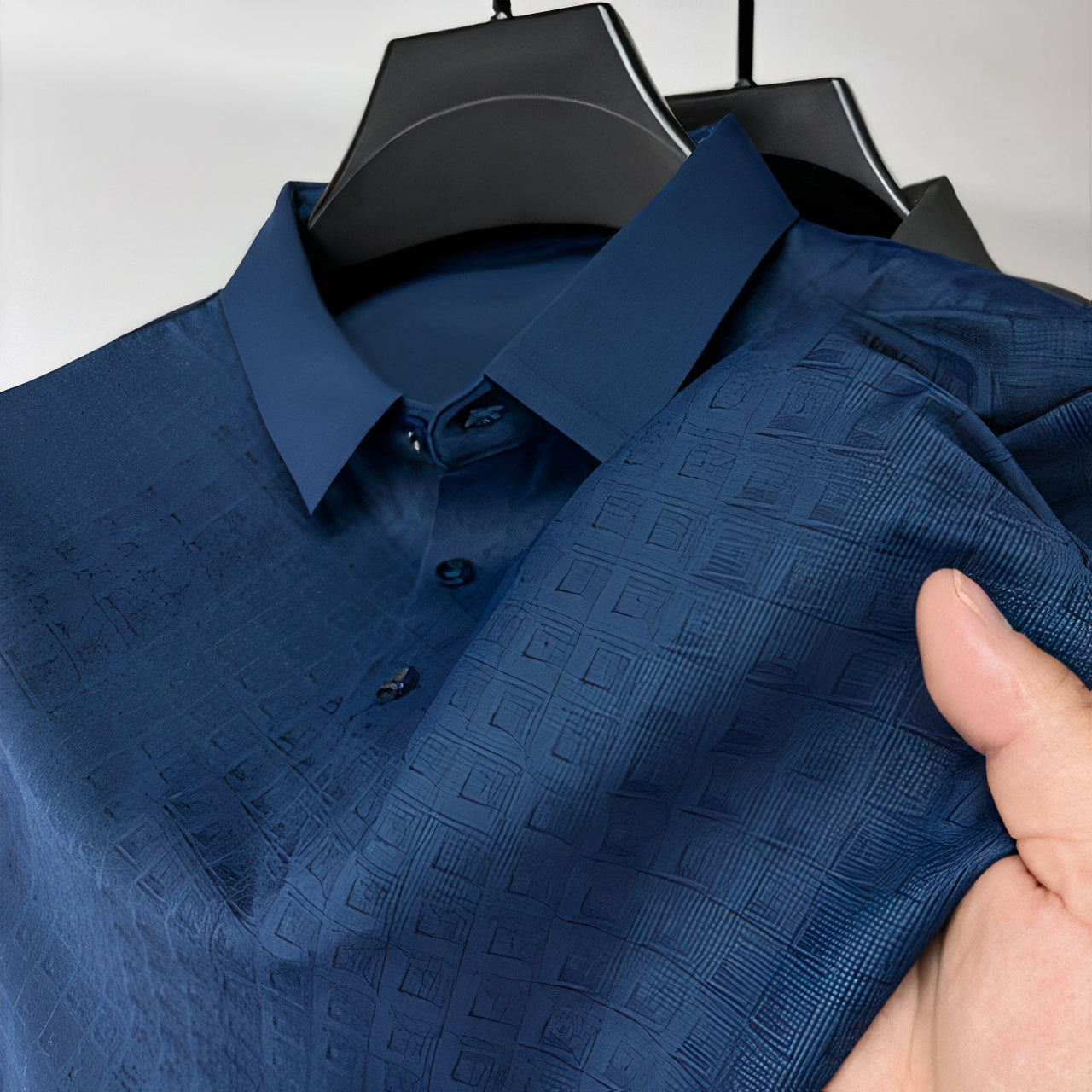 Klassisches Seiden-Poloshirt für den Sommer von Arnolds