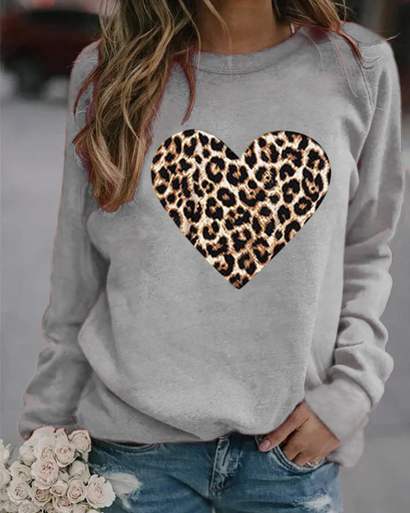 Edles Sweatshirt mit Leopardenherz-Druck von Fudus