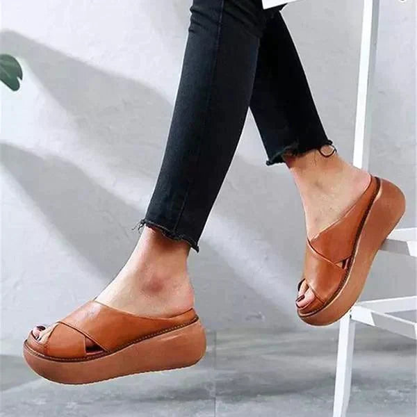 KROHN-E Damen Flache Sandalen Gepolsterte Sohle Verstellbare Riemen