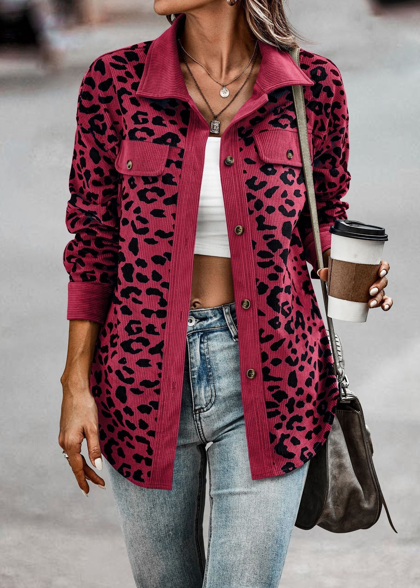 Krohn-e | Dschungel Chic Leopardjacke Mit Modernem Muster