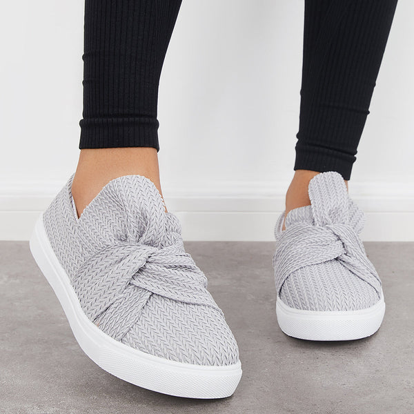 Orthopedic and everyday women's shoes