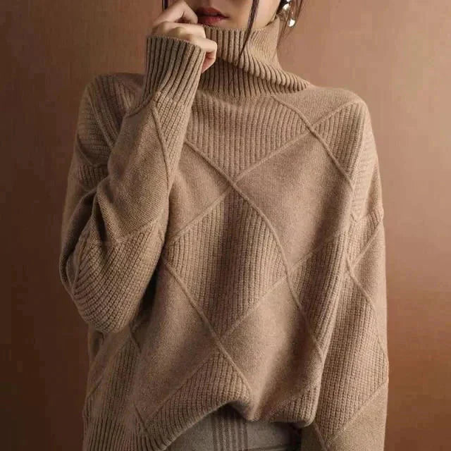 Olivia: Eleganter Rollkragenpullover