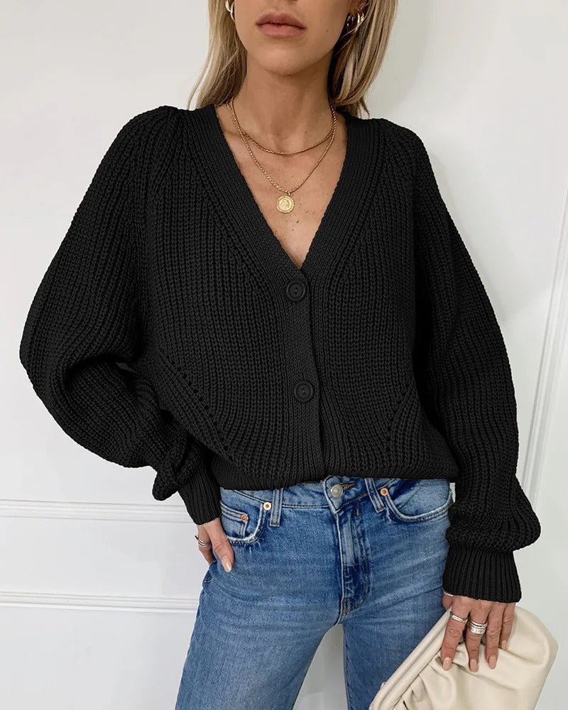 Krohn-e | Kuschelige Strickjacke mit Knopf