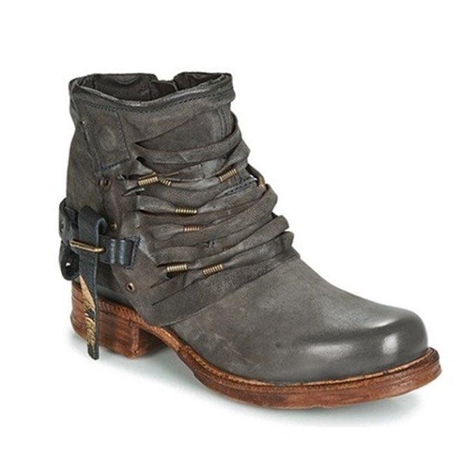 Krohn-e | Retro Stiefeletten mit Blockabsatz und Reißverschluss