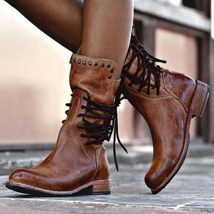 Krohn-e | Stylische Lederstiefel mit Schnürsenkeln