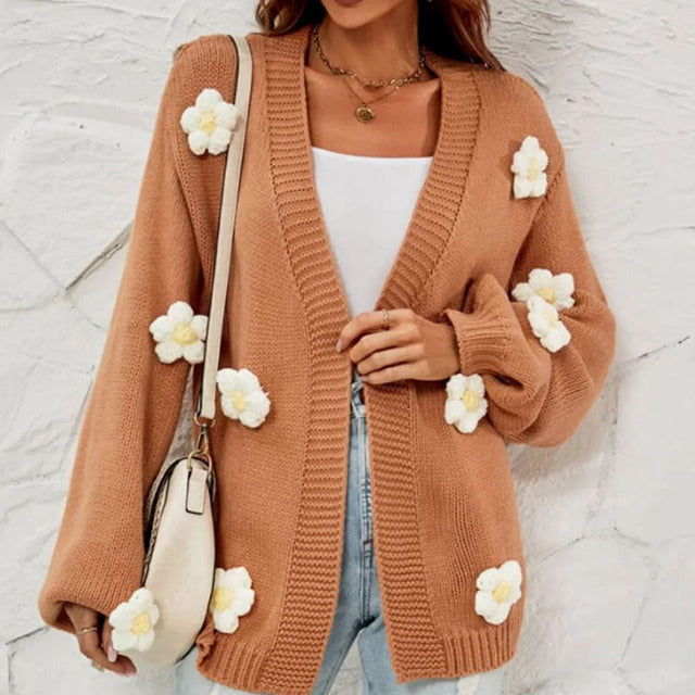 Krohn-e | Strickjacke mit 3d Blumendekoration