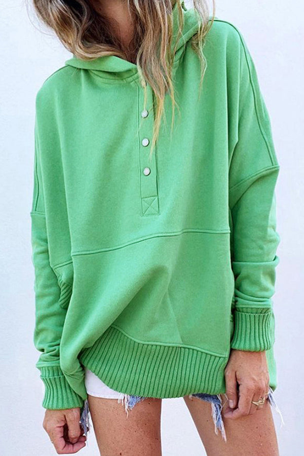 Moderner, minimalistischer Hoodie von Fudus