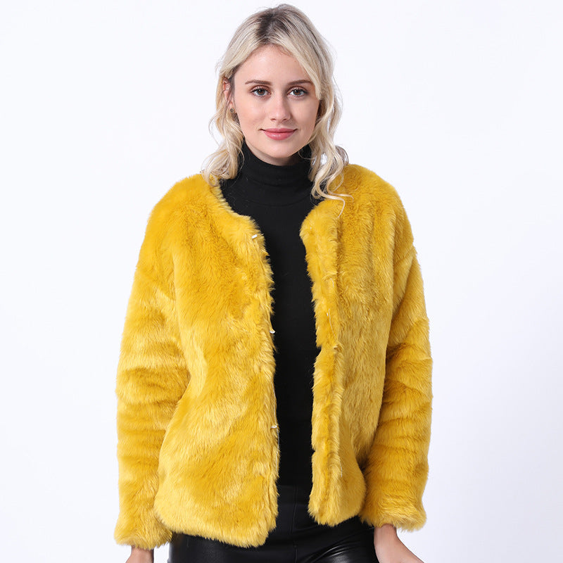 Damen Kurze Kunstpelzjacke mit modernem Schnitt und breit geschnittenen Ärmeln Krohn-e