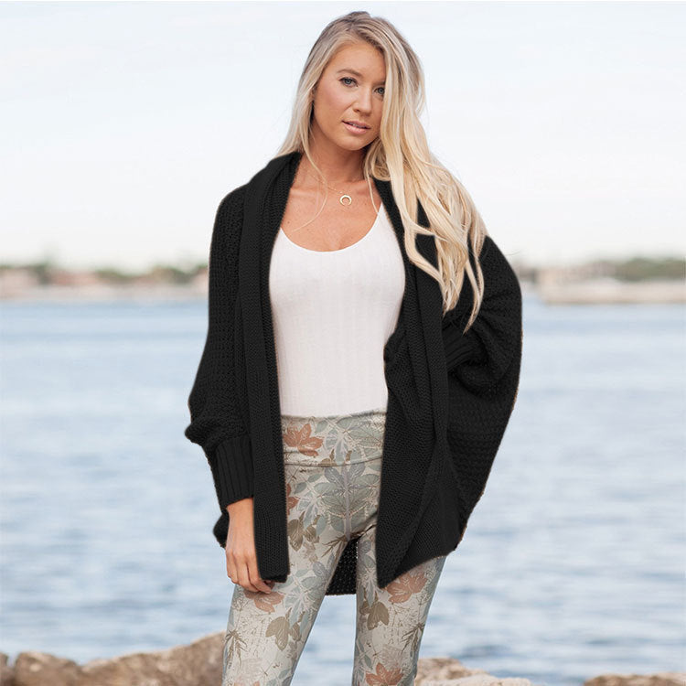 Damen Grobstrickjacke im lässigen Oversized-Stil mit tiefem Schnitt und voluminösen Ärmeln Krohn-e