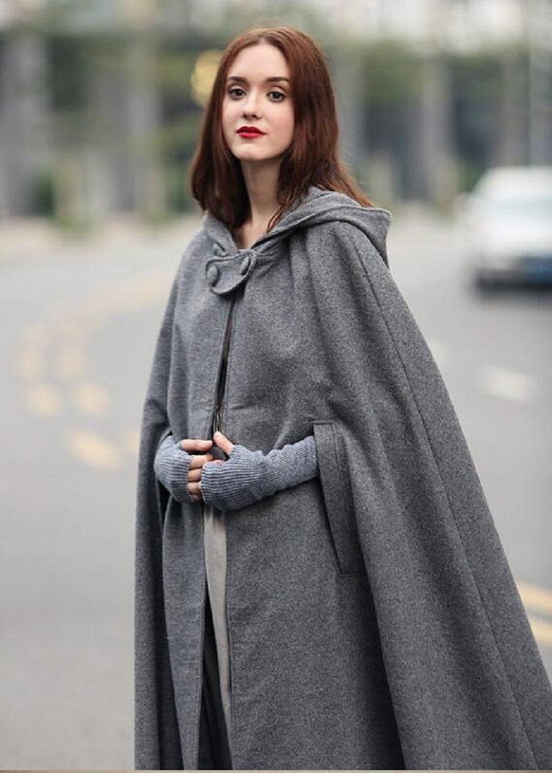 Damen modern geschnittener Umhang mit Kapuze Krohn-e