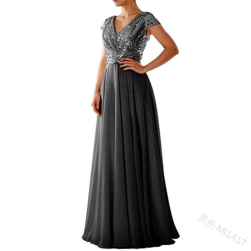Elegantes Chiffon-Abendkleid mit glamourösen Pailletten von Krohn-e
