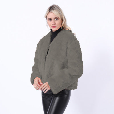Damen Kurze Kunstpelzjacke mit modernem Schnitt und breit geschnittenen Ärmeln Krohn-e