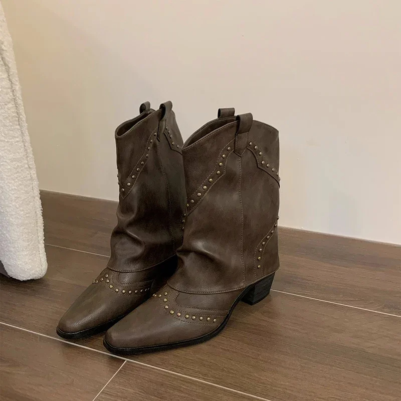 Moderne Westernstiefel in Knöchelhöhe – Modell Fien
