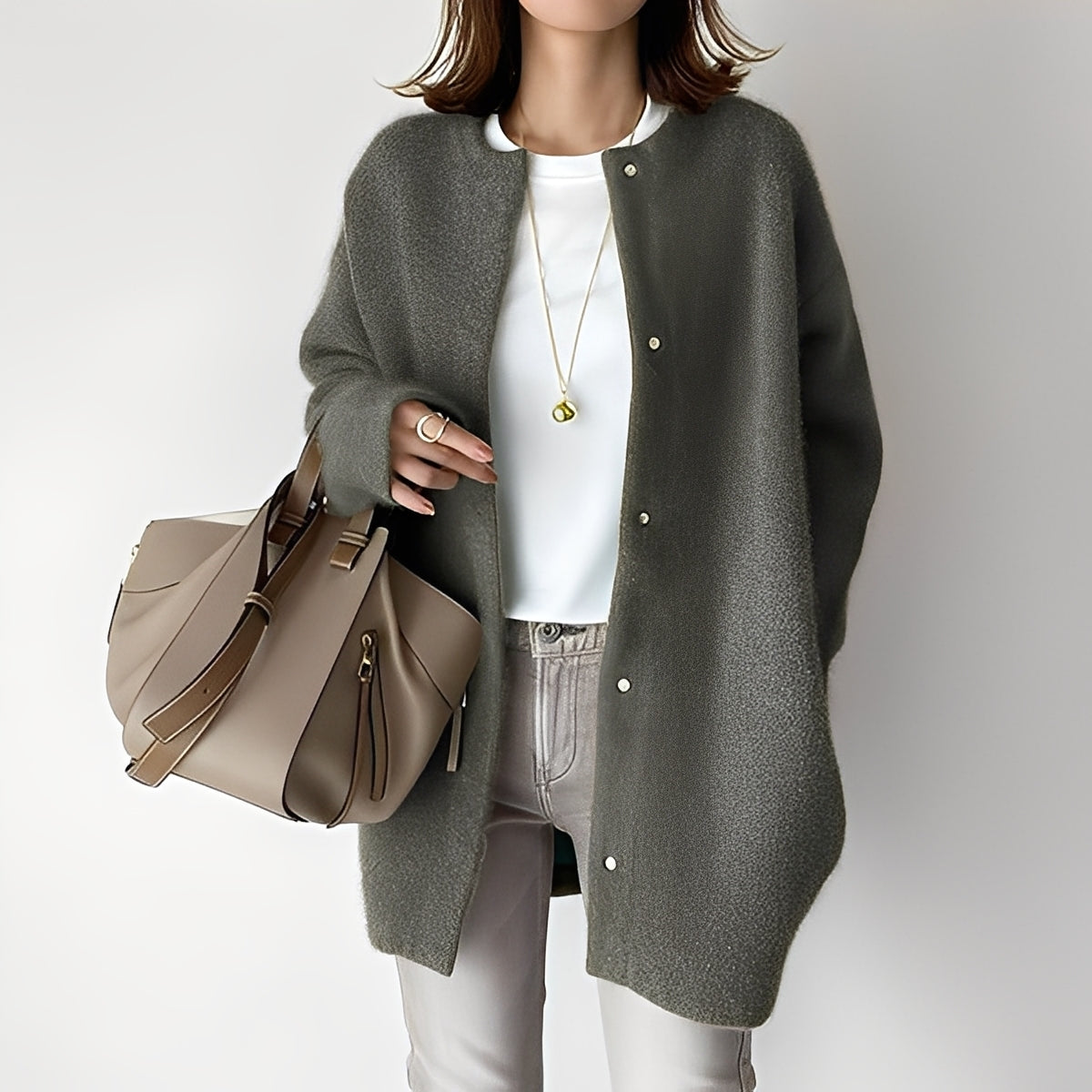 Krohn-e | Stylischer, locker sitzender Cardigan für Frauen
