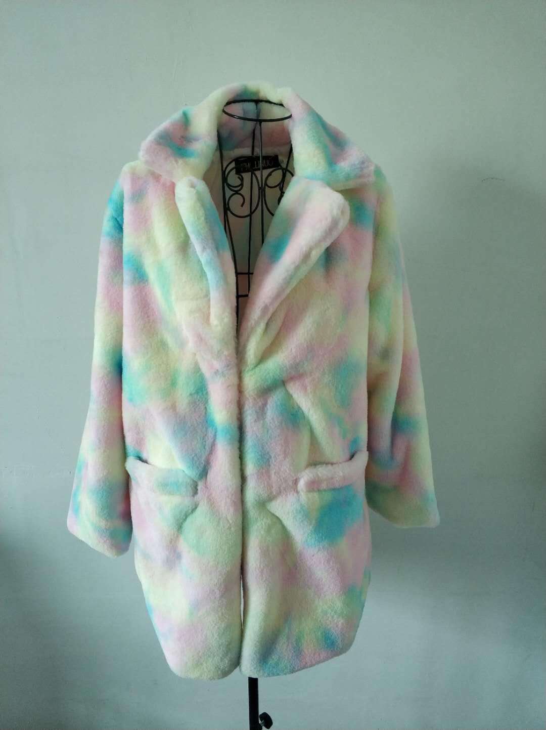 Damen Flauschige Langjacke aus Kunstpelz mit Kapuze Krohn-e