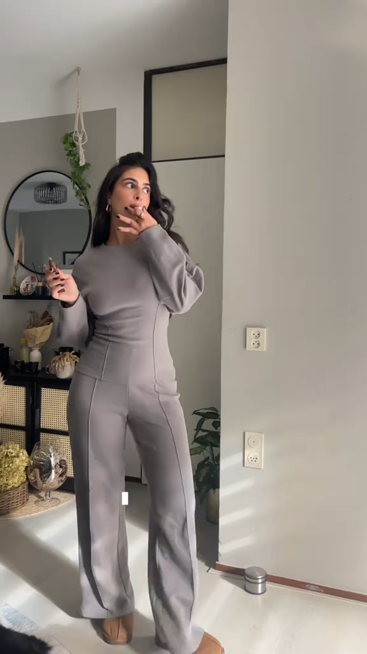 Krohn-e | Bequemes Damen Pullover Satz mit Weiten Hosen