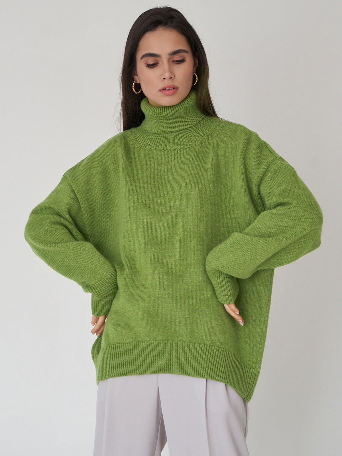 Martinas locker sitzender Rollkragenpullover für den Winter