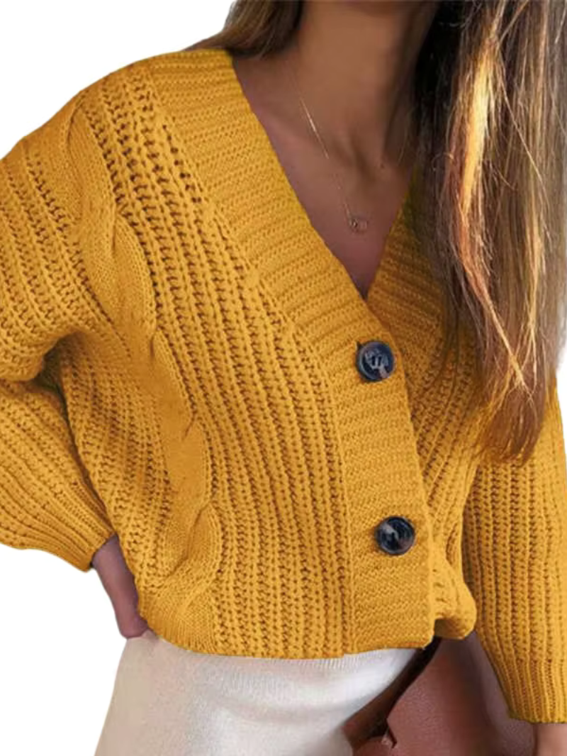 Krohn-e | Der Grobe Strickcardigan mit Zopfmuster & Charakter