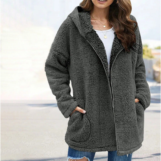 Krohn-e | Warmer Mantel mit Kuscheliger Kapuze