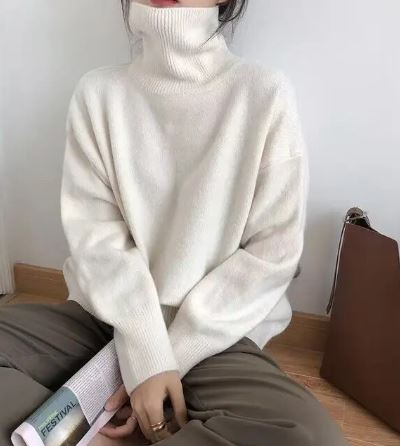 Susans eleganter Rollkragenpullover
