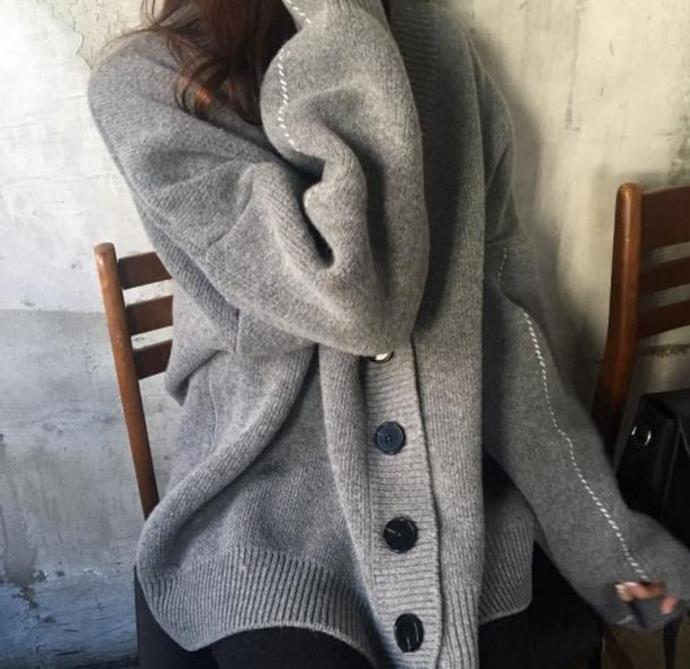 Damen lässige Strickjacke mit übergroßem Schnitt und großen Knöpfen Krohn-e
