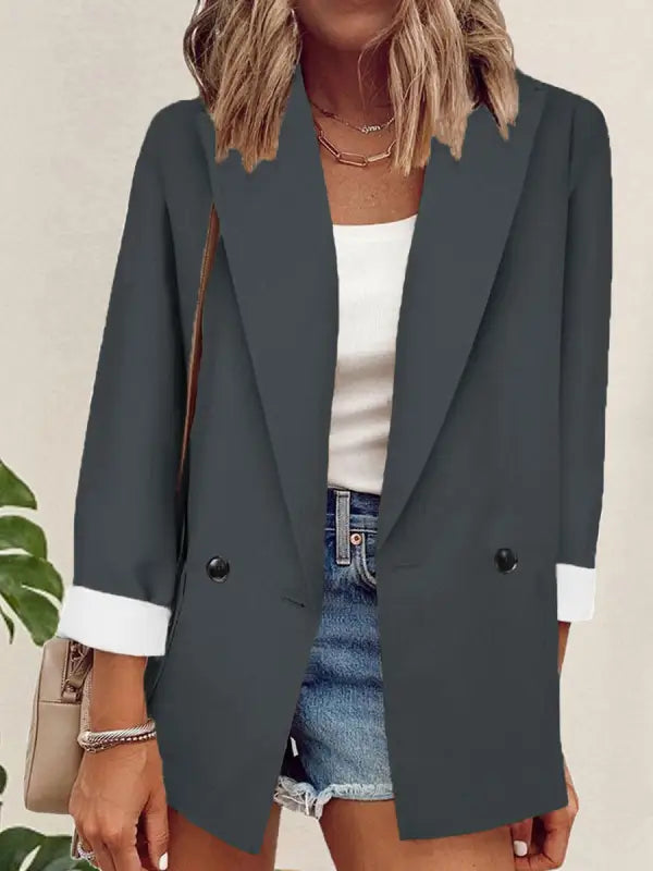 Einteiliger Blazer in einer Farbe